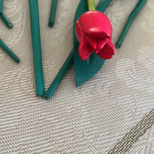 Wooden flowers set of 8, length 23 cm, new