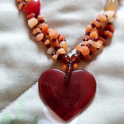 Carnelian Necklace like new, natural stone, vintage handmade