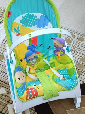 Fisher Price Relax Newborn To Toddler Rainforest Friends with Vibration like new