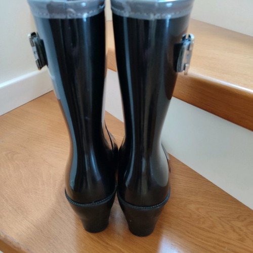 Galotses size 37 used, black with grey details and low heel