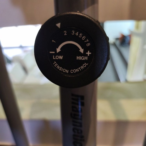Elliptical machine like new with 783 km usage