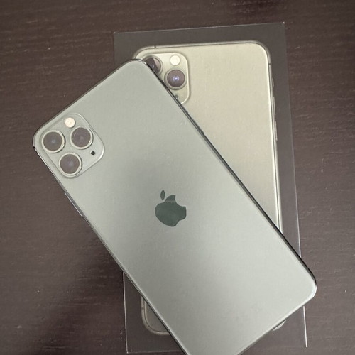 iPhone 11 Pro Max used, very good condition, battery health 77%