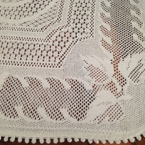 Knitted decorative blanket used, white, 200x190 cm