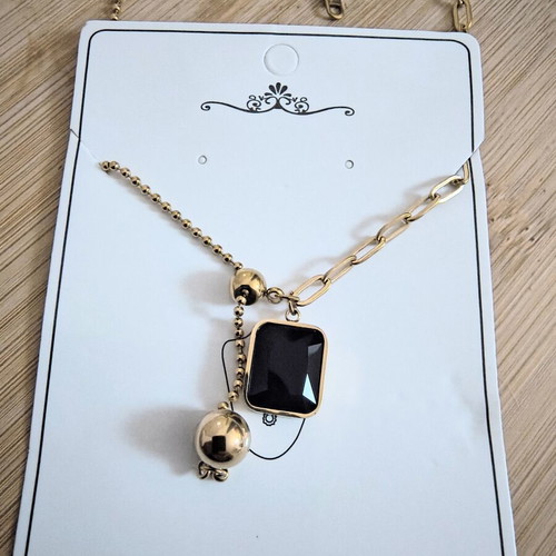 Necklace with black stone, stainless steel