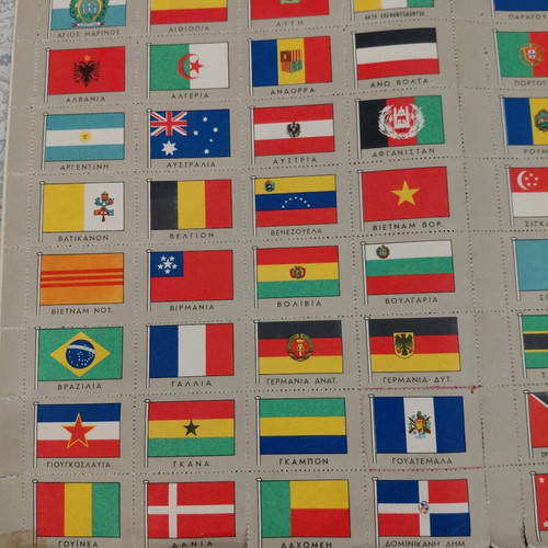 Collectible Flag Stickers from 1962, like new, set of 125