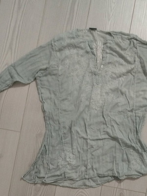 Bohemian airy thin shirt like new, gray and turquoise