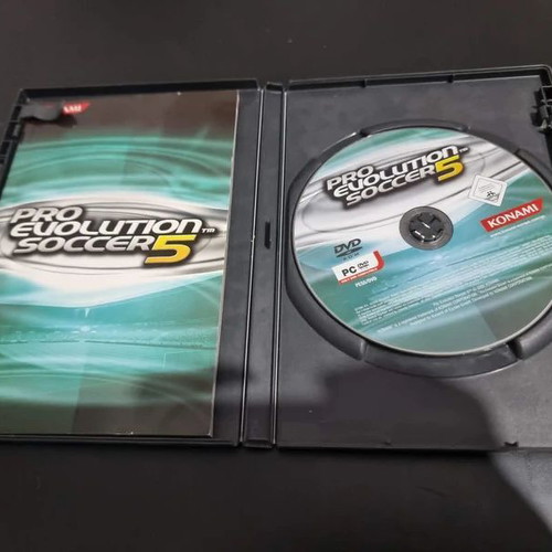 Pro Evolution Soccer 5 PC game used