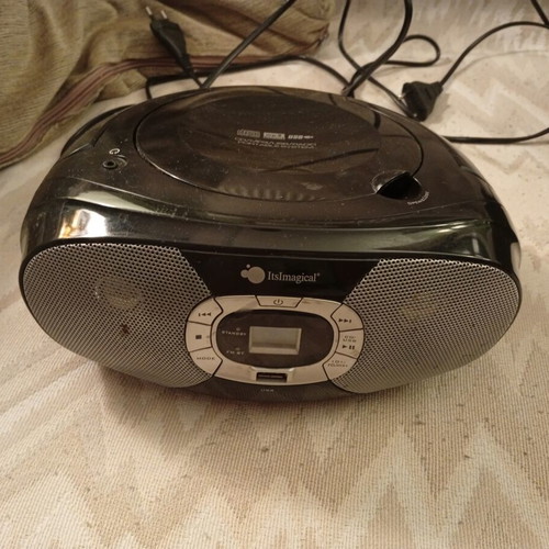 Mp3-CD-USB radio system like new