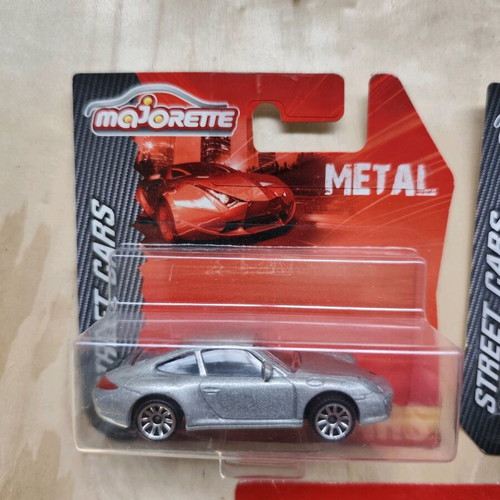 Majorette 5 cars set new, 2018 models