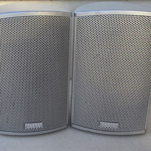 Magnat Needle Alu Sat speakers like new, 70 watts, aluminium