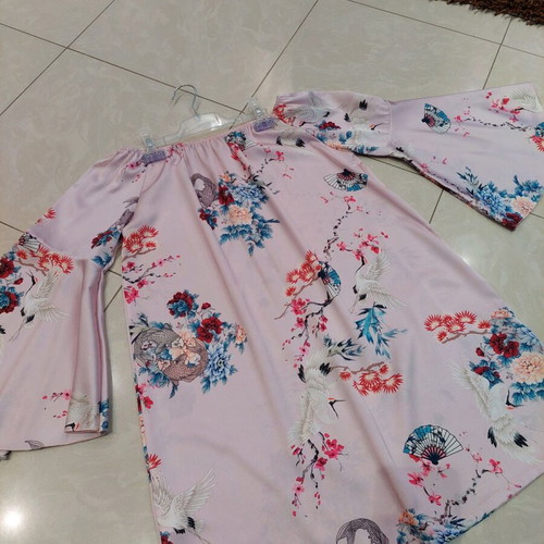 Satin dress alpha line pink like new