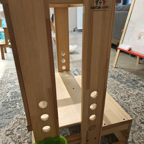 Learning Tower with Blackboard like new for twins or two children