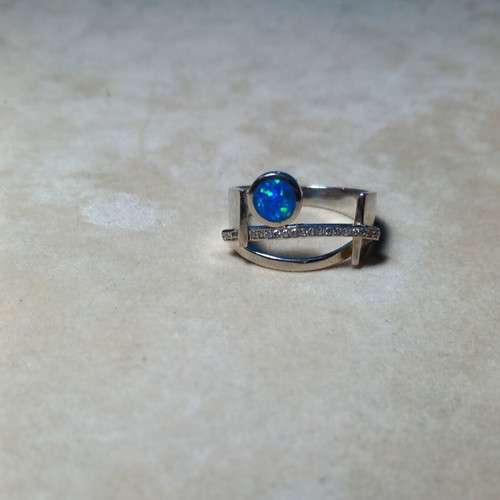 Silver ring 925 with blue opal and zirconia new