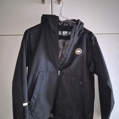 Mc Kinley jacket with removable fleece, black, like new