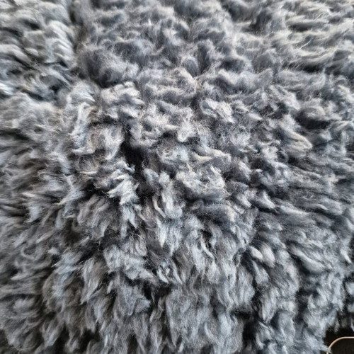 Blanket 150×200 new in beautiful color