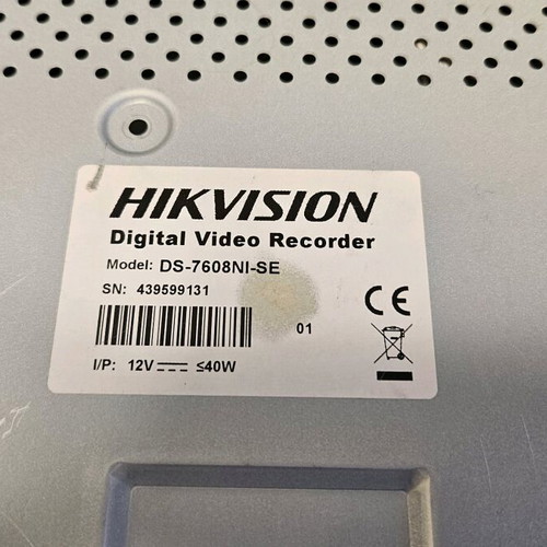 HIKVISION NVR recorder DS-7608NI-SE used for repair or spare parts