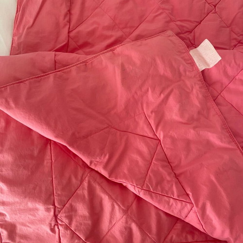 Quilted bedspread used, double size, bright pink
