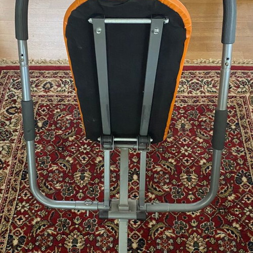 Abdominal workout bench like new with seat
