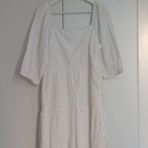 White cotton dress like new, size L