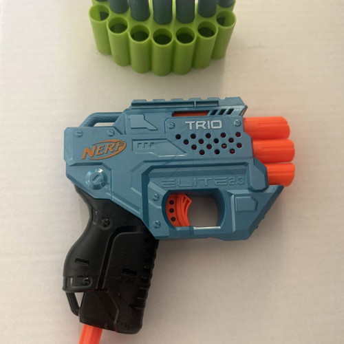 Nerf Elite 2.0 Trio SD-3 blaster and metal spinning top, like new