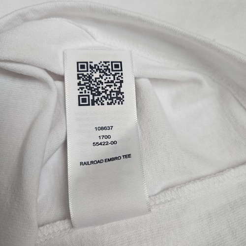 True Religion T-shirt new, size S, white, small hole