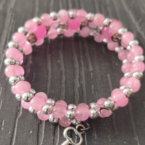 Pink Memory Wire Bracelet with Key Charm like new