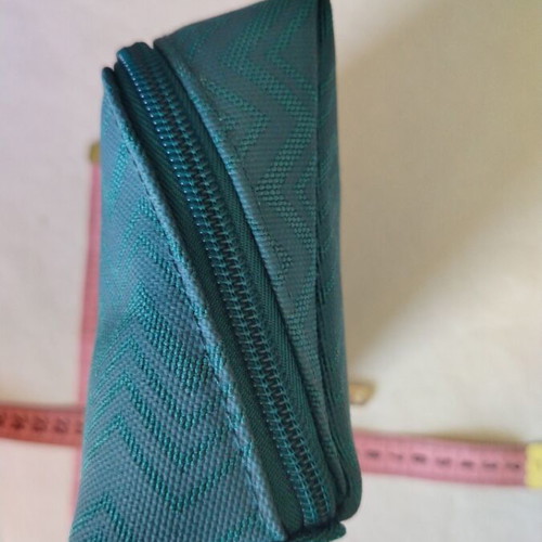 Missoni commemorative bag for Delta Airlines, green