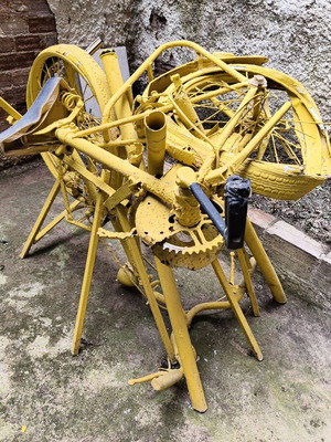 Bicycle Table Base used, artistic sculpture