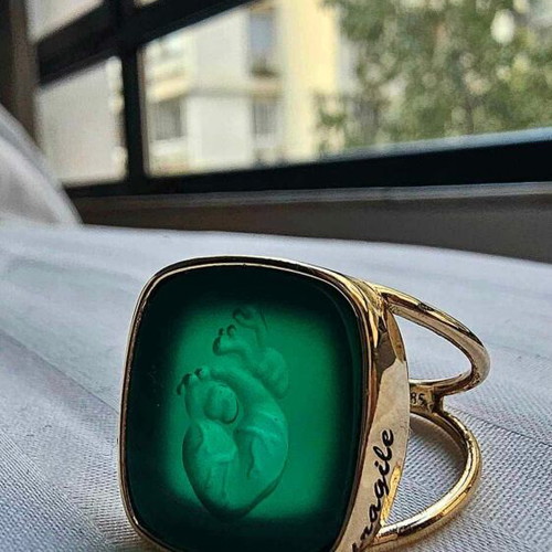 Fragile green onyx heart ring, 14k solid gold