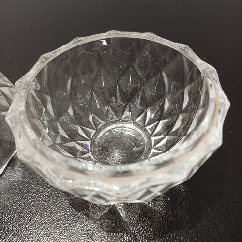 Crystal box with lid sphere like new