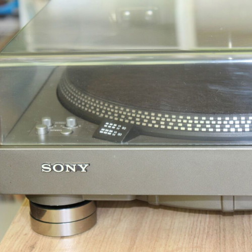 Sony PS-4300 fully-automatic turntable with Audio Technica AT-11 cartridge
