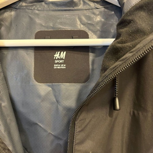 H&M Waterproof Shell Jacket Size M Like New Black