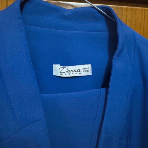 Donna blue pant and jacket set like new