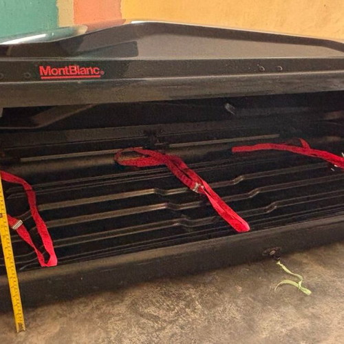 Mont Blanc Altitude Roof Box 337 Liters used, without bars