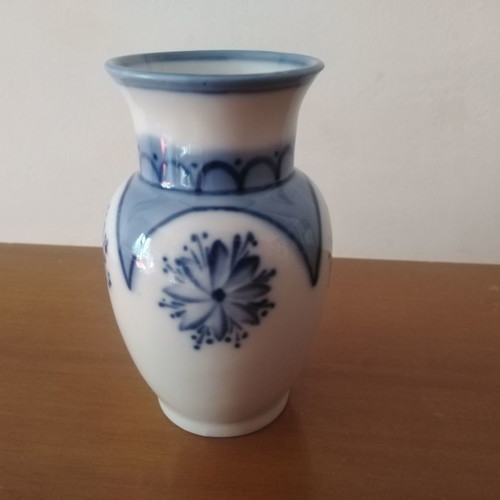 GZHEL small vase new, 12 centimeters