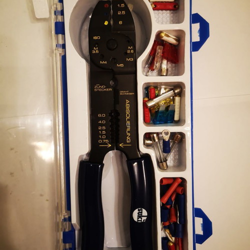 Wire cutter set used