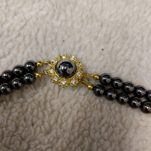 Hematite necklace and clip-on earrings new, gray and gold