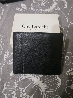 Guy Laroche Black Unisex Leather Wallet New
