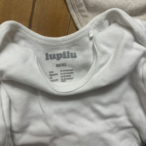 Long-sleeve baby bodysuits (onesies) 12-24 months