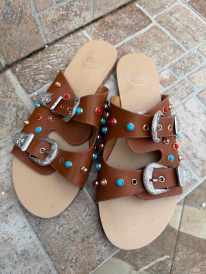 Exe tan sandals used with buckles, size 39