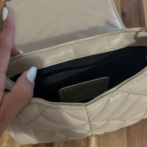 Zara shoulder bag beige like new, spacious