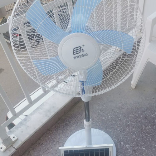 Solar fan 90W with panel and lithium battery new