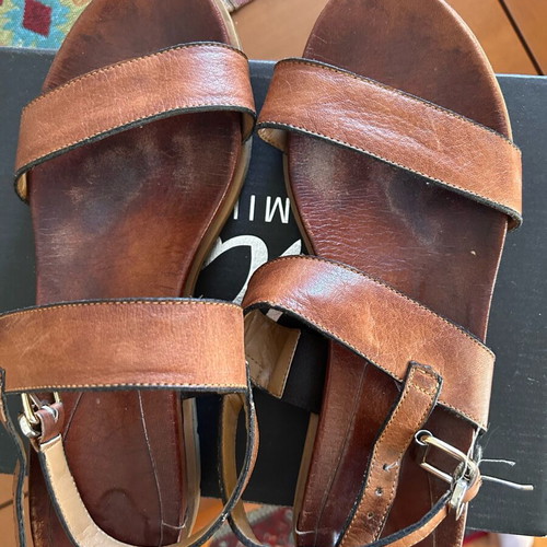 Sandals Mark Milan used, size 40, brown