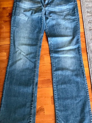 Benetton women's jeans new