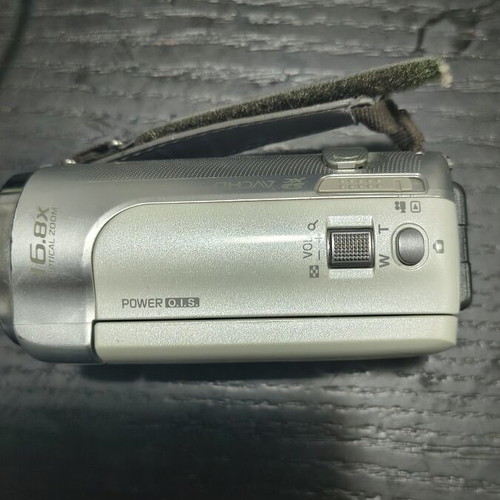 Panasonic HDC-SD40 videocamera like new, Full HD, 16.8x zoom