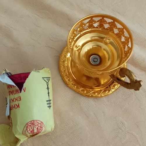 Vigil Lamp Base and Oil/Water Glass New in Gold and Red