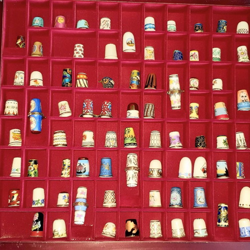 Collectible porcelain and ceramic thimbles used, pack of 77 with wooden case