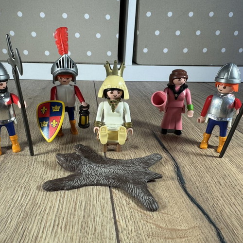 Vintage Playmobil Medieval Royal Court lot used, queen and knights