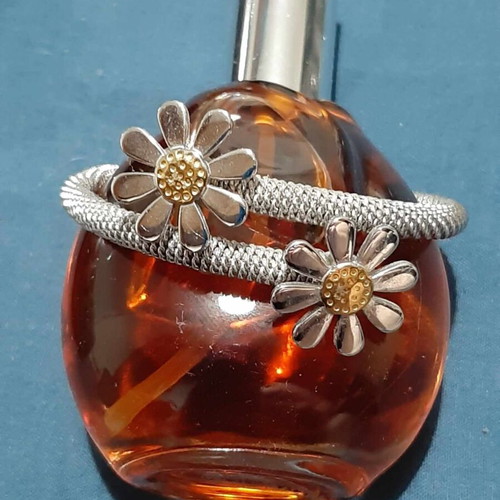 Cuff flower bracelet stainless steel new, silver and gold