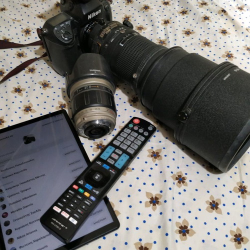 Τηλεφακός Nikkor ED 300mm f/2,8 σαν καινούργιος
